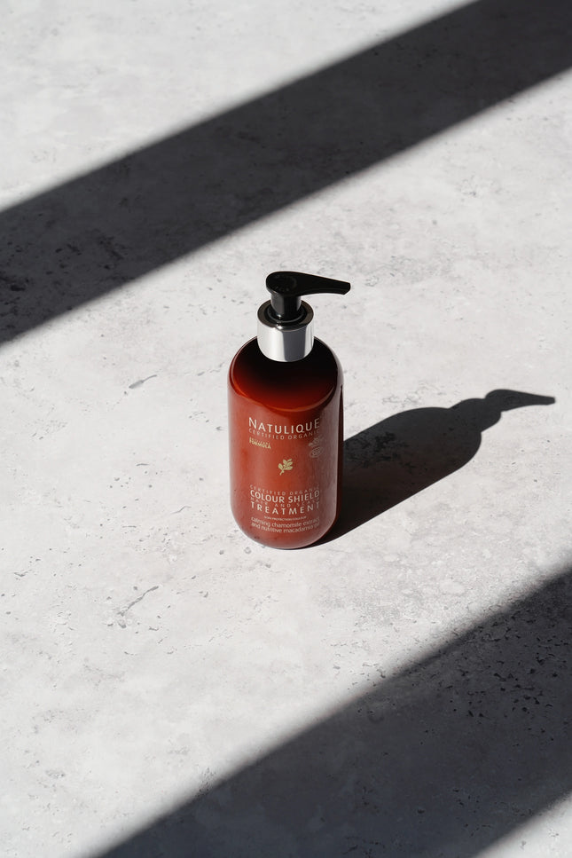 Natulique Colour Shield Treatment 250 ml - verpakking voorkant