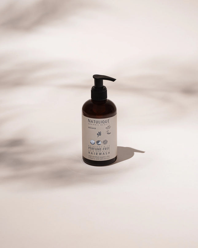 Natulique Perfume-Free Hairwash - verpakking voorkant